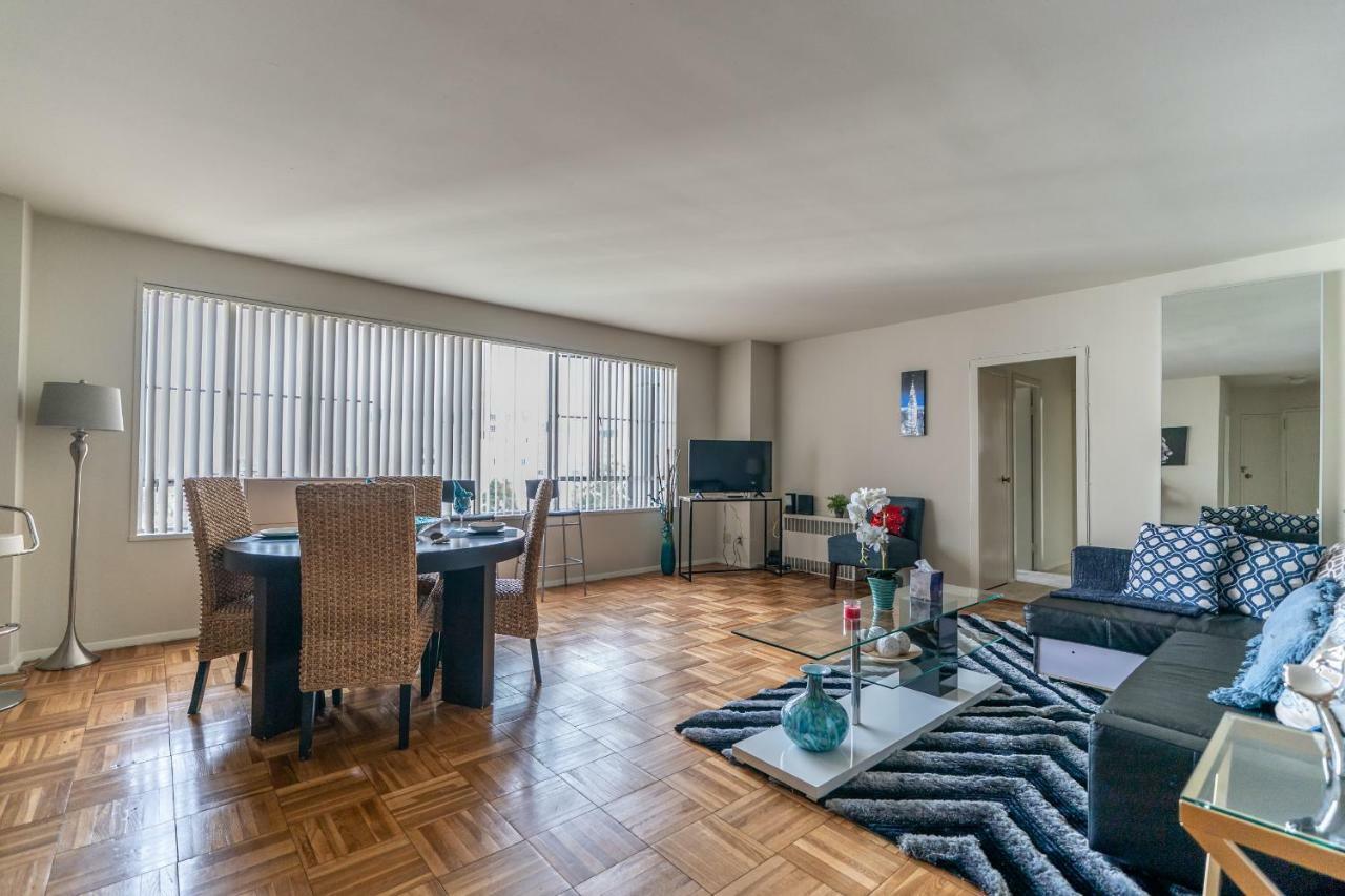 2 Bedroom Condo With A View Near The Grove Лос-Анджелес Экстерьер фото